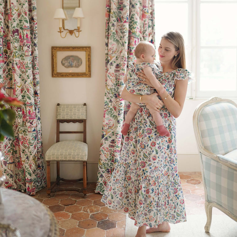 5 Holiday Party Outfits For Nursing Mamas Ellie and Becca 5 Holiday Party Outfits For Nursing Mamas Ellie and Becca
