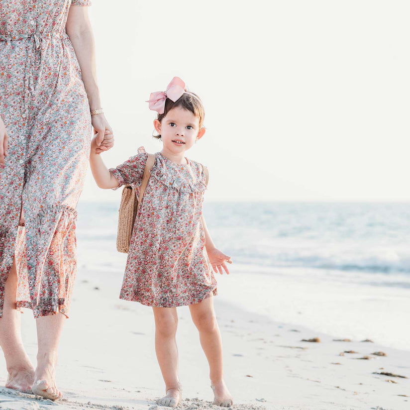 MOMMY AND ME Ellie and Becca MOMMY AND ME Ellie and Becca